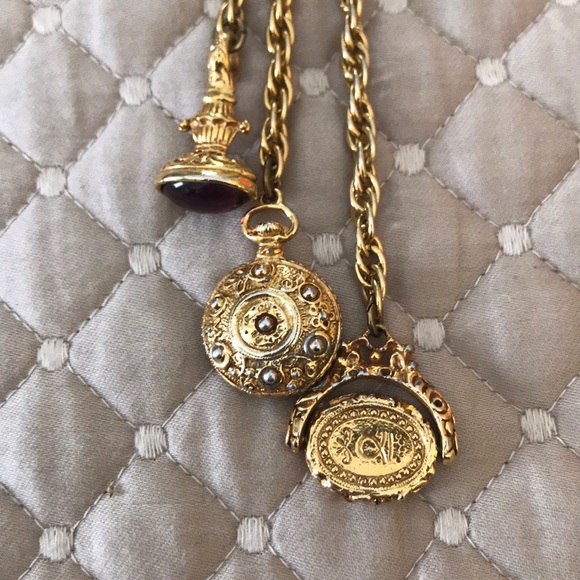 Maxixe Denker classic long chain gold with charms - Picture 5 of 8
